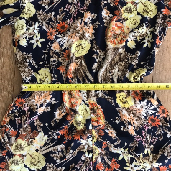 Lucca Couture Keyhole Romper in Floral in Medium - Picture 7 of 8
